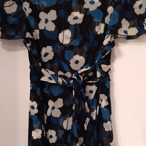 i.n.c dressy blouse - Picture 3 of 5